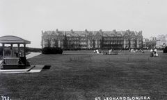 West-Marina-Gardens.-1905.